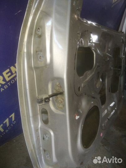 Дверь передняя правая Mazda Tribute джип 5 дверь