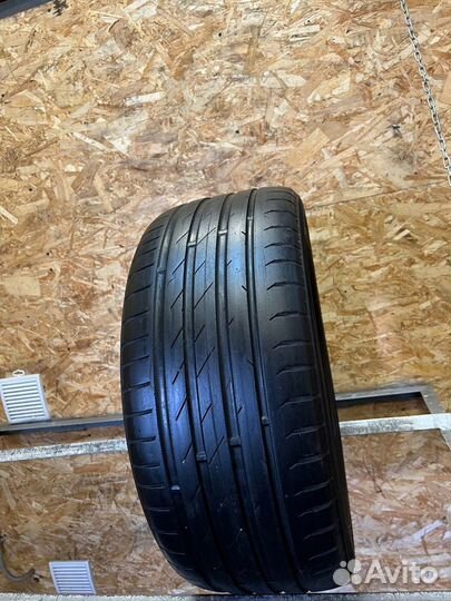 Nokian Tyres Hakka Black 235/45 R17