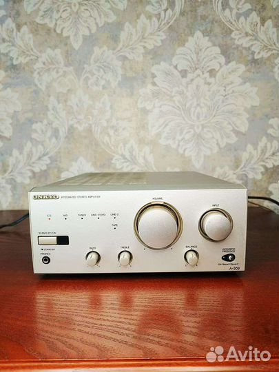 Усилитель Onkyo A-909