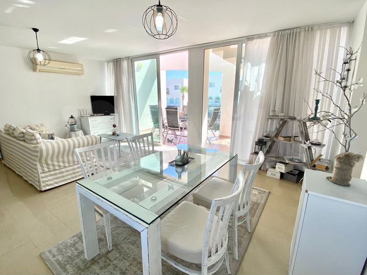 3-к. квартира, 120 м² (Кипр)