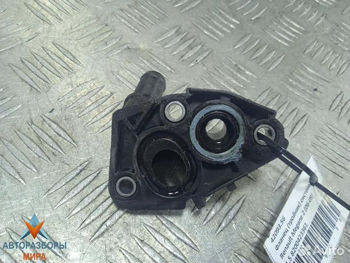 Фланец (тройник) системы охлаждения Renault Megane