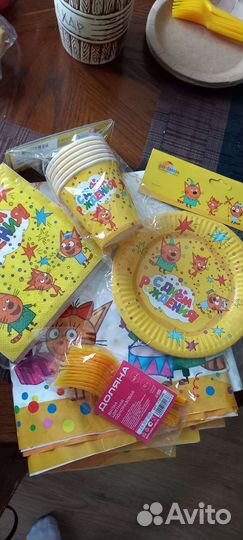 Посуда одноразовая Три кота для дня рождения