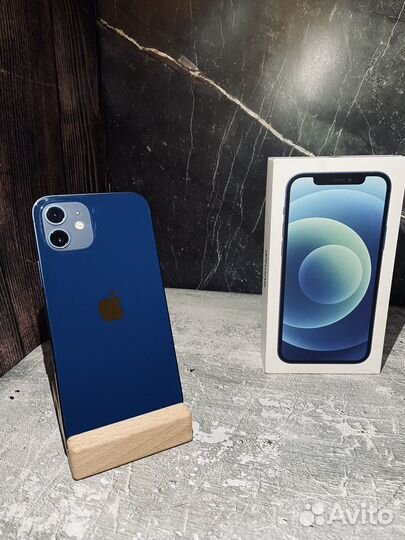 iPhone 12, 64 ГБ