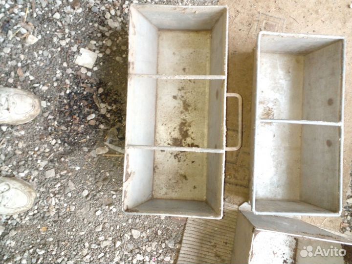 Кормушки для животноводства