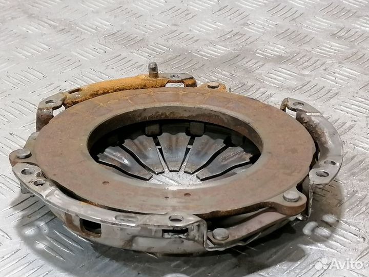 Корзина сцепления Toyota Yaris 2005 2011