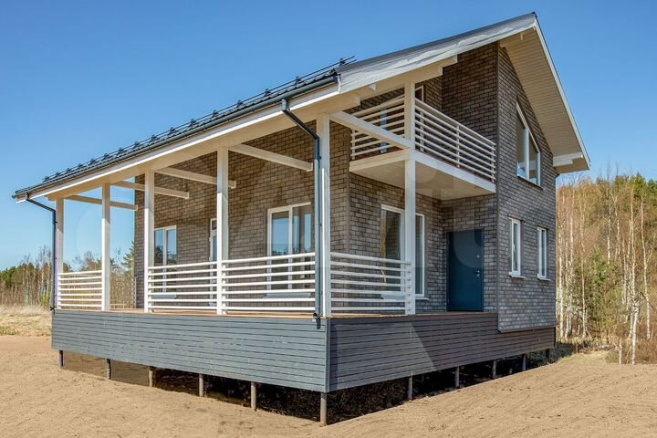 Коттедж 185 м² на участке 15 сот.