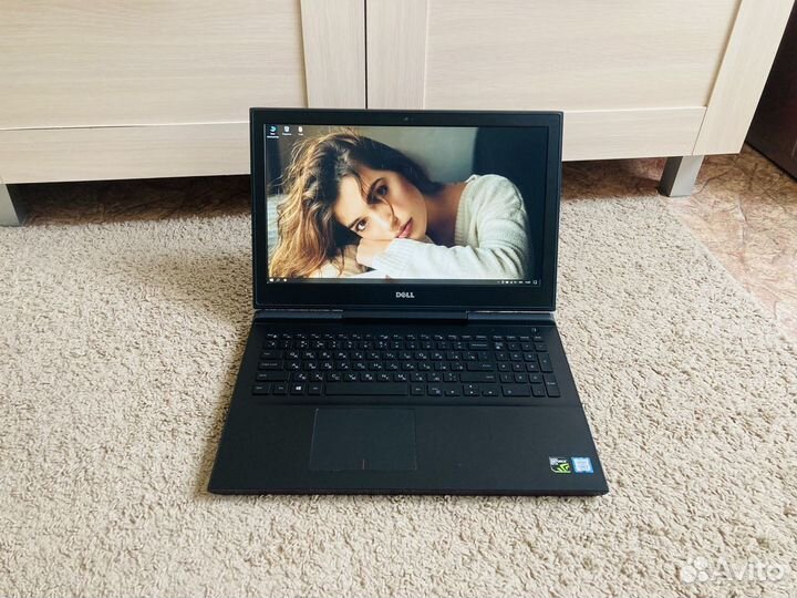 Dell i5 7th/8GB/SSD+HDD/GeForce GTX 1050 4GB/IPS F