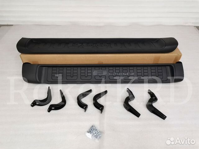 Подножки Toyota FJ Cruiser в Наличии