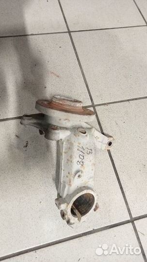 Кулак передний левый со ступицей Пежо 206 седан