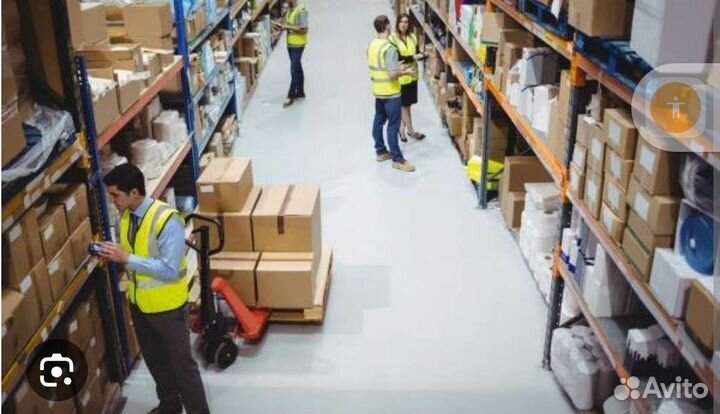 Сотрудник склада (муж и жен)