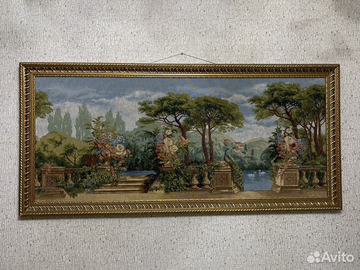 Картина из гобелена