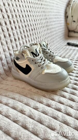 Кроссовки 21 размер