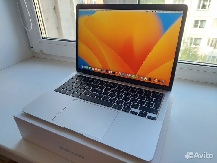 Macbook air M1 8gb 256 Новый (На гарантии)