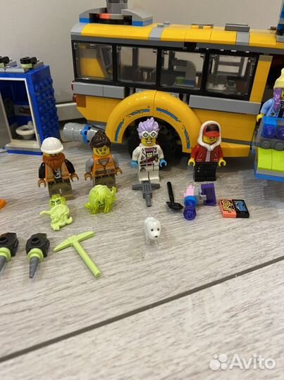 Lego hidden side 70423