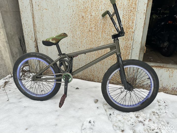 Трюковой велосипед bmx