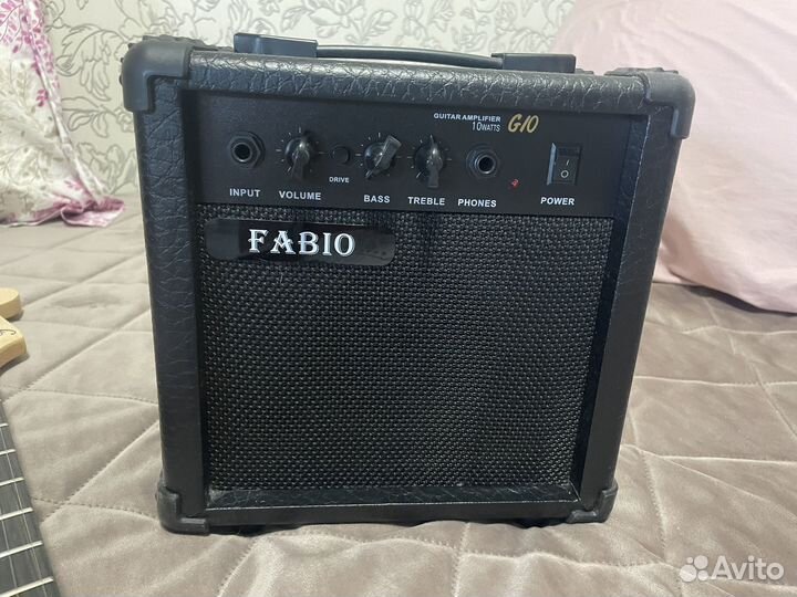 Электрогитара с комбиком