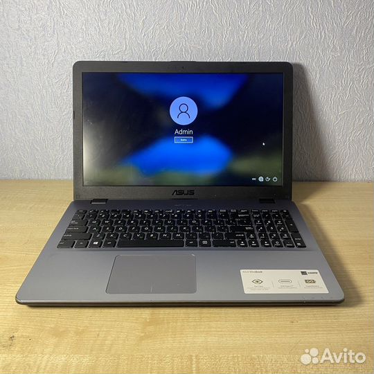 Мощный Игровой Ноутбук i3-8130/4gb/nvidia/SSD+HDD