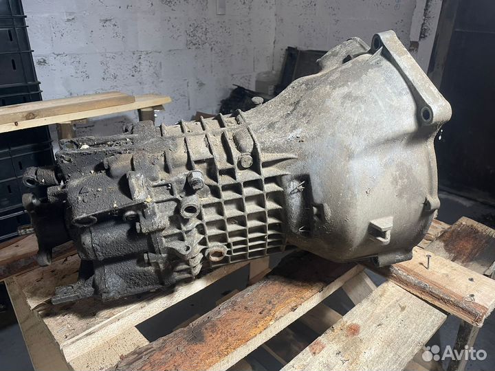 BMW E34 Коробка передач МКПП M20B20