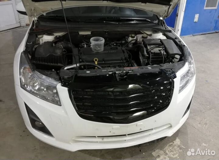 Решетка Chevrolet Cruze рестайлинг Мерседес стиль