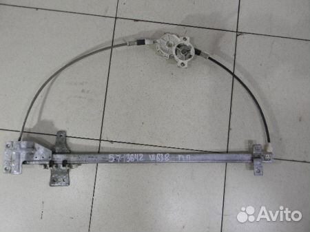 Стеклоподъемник механический передний правый