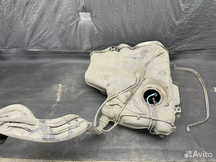 Бак топливный Skoda Octavia A5 Liftback 1.8t