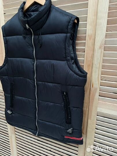 Жилетка мужская новая