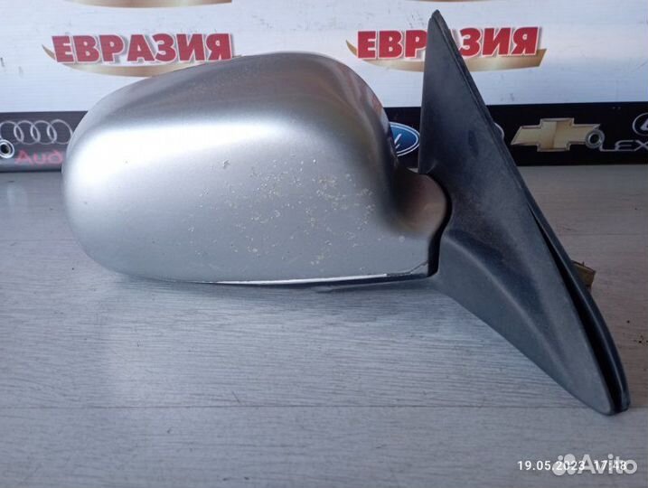 Зеркало заднего вида боковое переднее правое