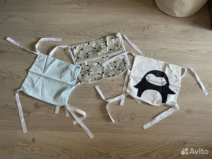 Комлект подушек на кроватку