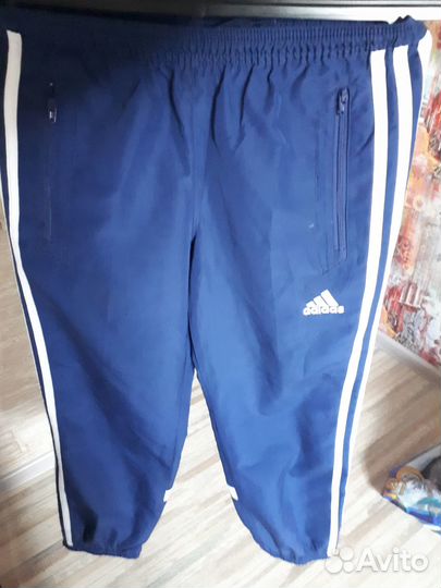 Спортивные брюки