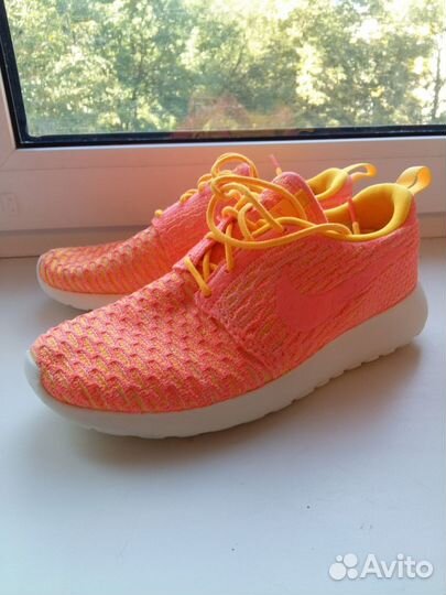 Кроссовки Nike размер 37