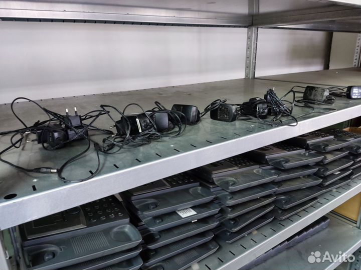 IP телефон Cisco SPA303