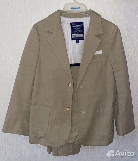 Костюм классический брючный mayoral