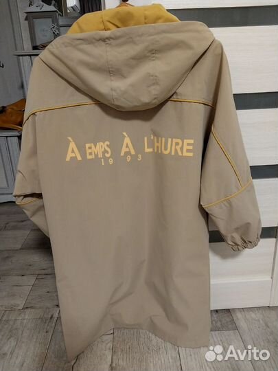 Плащ женский