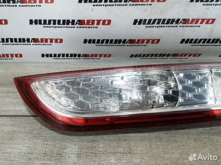 Фонарь правый Ford Focus 2 1.6 2009