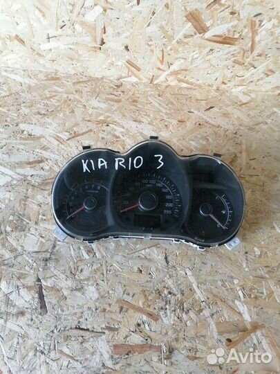 Щиток приборов Киа Рио 3