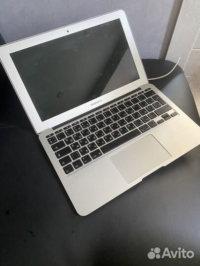 Macbook Air 11 2014