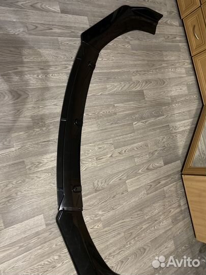 Сплиттер на бампер универсальный