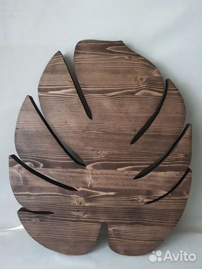 Панно из дерева