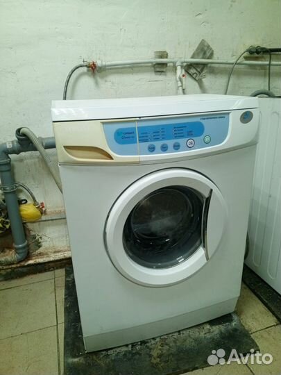 Продам стиральную машину Самсунг на 5 кг
