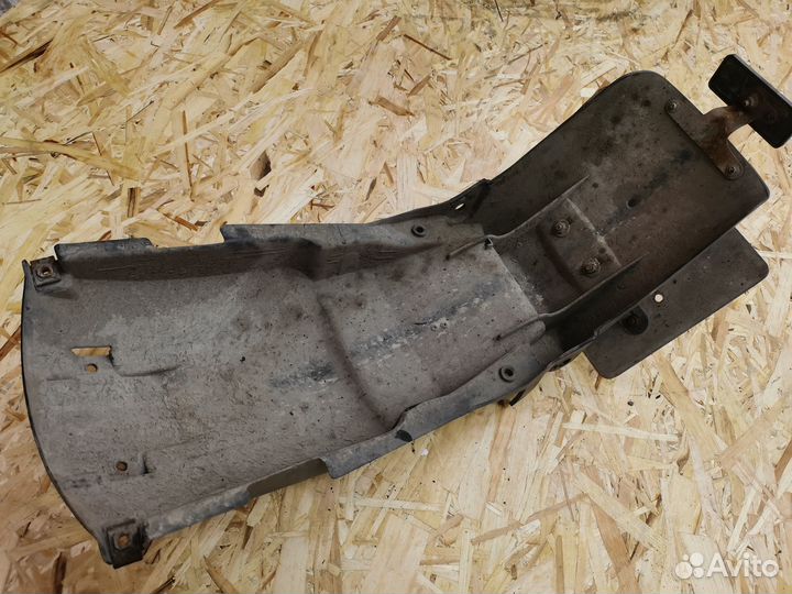 Подкрылок зад Yamaha TDM 850-2 1996-2001