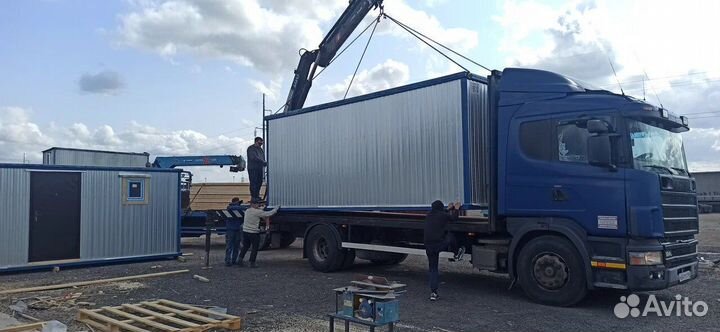 Бытовка со сварной крышей