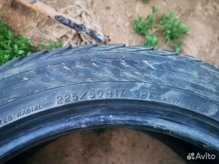 Yokohama Ice Guard Stud IG55 225/50 R17