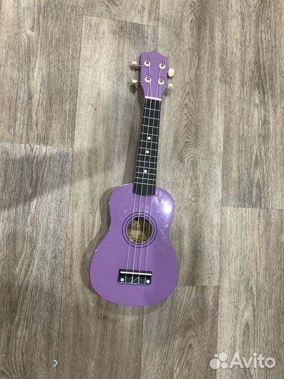 Укулеле belucci