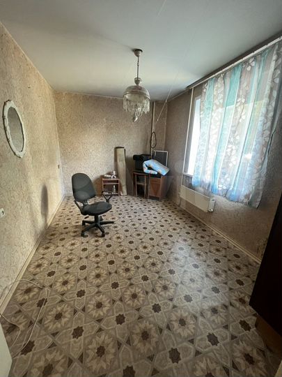 Комната 12 м² в 3-к., 1/10 эт.