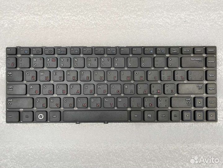 Клавиатура для ноутбука Samsung NP300E4A и других