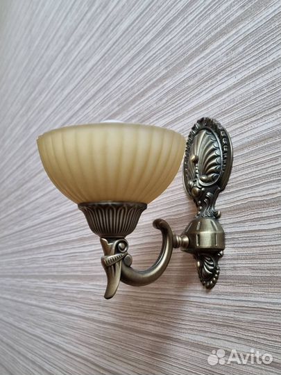 Настенный светильник бра бронза