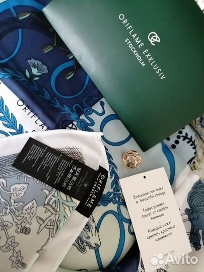 Женский шелковый платок в упаковке