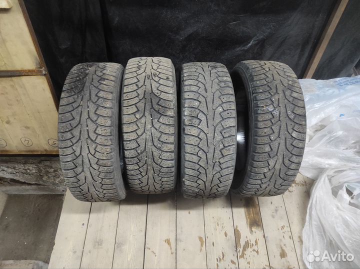 Nokian Tyres Nordman 5 215/60 R16