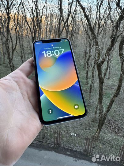 iPhone X, 256 ГБ
