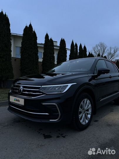 Volkswagen Tiguan 1.4 AMT, 2021, 20 000 км